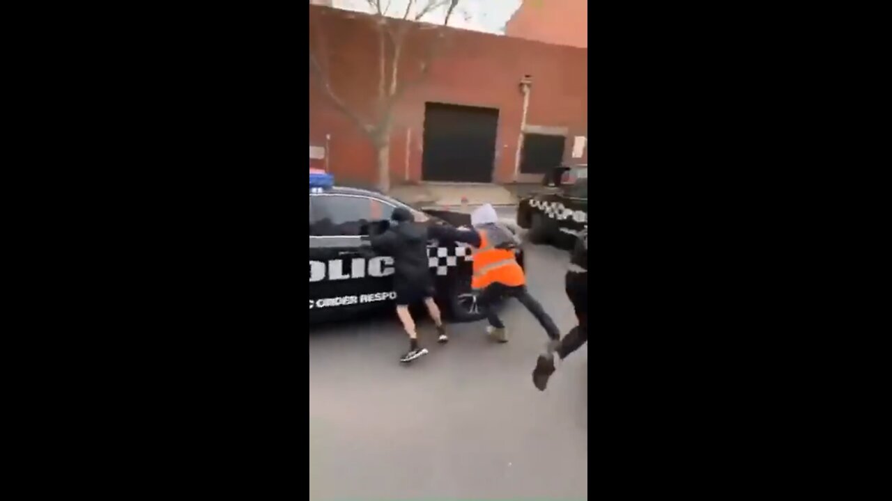 Meanwhile in Melbourne