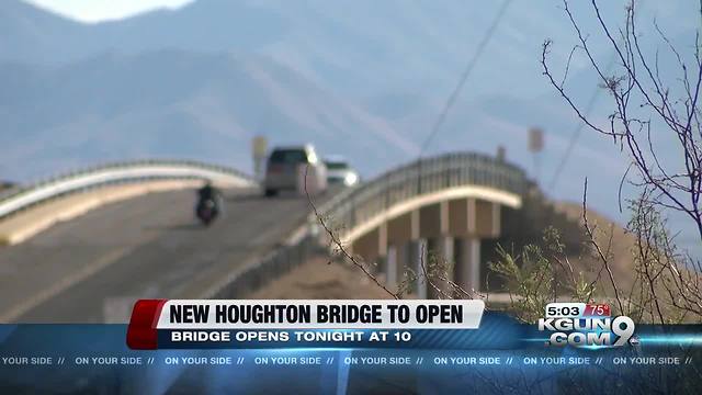 Houghton Bridge construction well underway