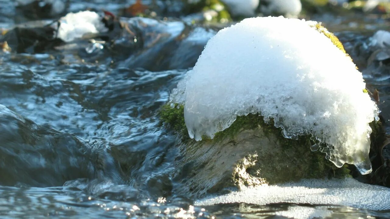 Melting Serenity: 10 Hours of Tranquil Snow Thawing Sounds