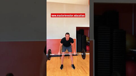 Building wealth and muscle at the same time 2023! MASTER INVESTOR #shorts #investing #cashflow #free