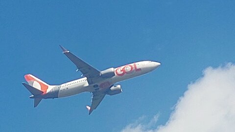 Boeing 737 MAX 8 PR-XMC takeoff from Manaus to Santarém