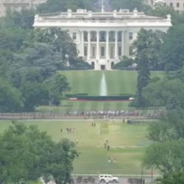 Who Is The Most Popular American Politician?