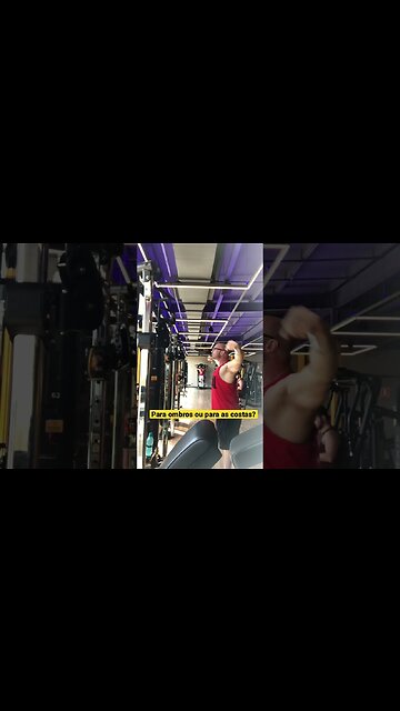 O crucifixo inverso é um exercício para ombros ou para costas? #shorts