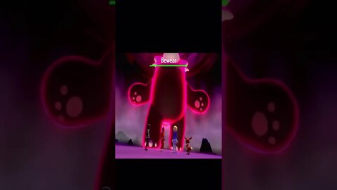 Pokémon Sword - Dynamax Bewear