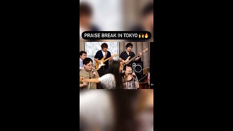 a Tokiyo praise break dance 💃🏽 🇯🇵