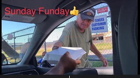 Sunday Funday👍Spam Fried Rice, Fried Chicken & Strawberry Cake for homeless Brothers and Sisters.