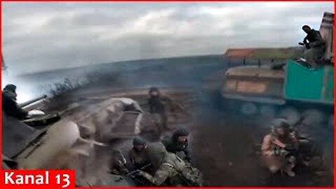 "Run, run" - attack image of wounded Russian soldiers whose equipment fell on mine