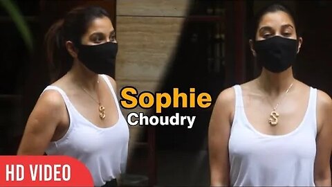 Sophie Choudry 😳😱😬 Spotted At Dessange Salon In Bandra Post Makeup Session