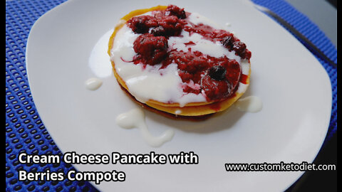 Cream Cheese Pancake With Berries Compote