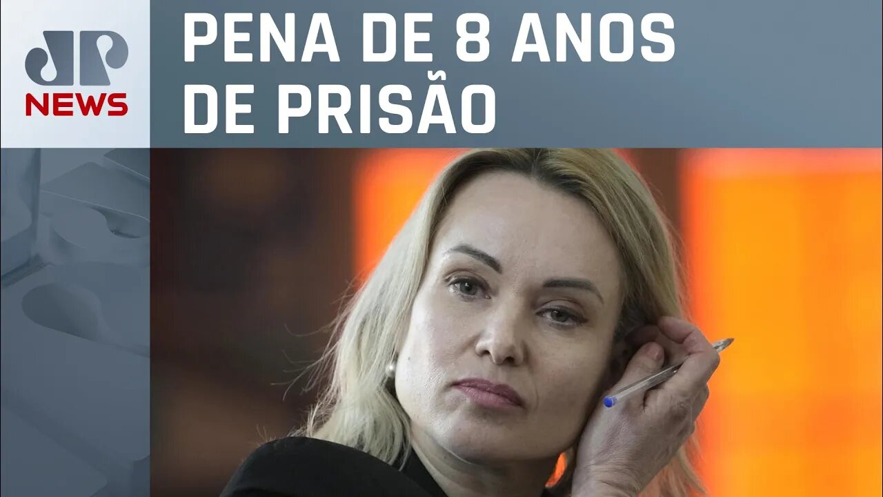 Jornalista russa que protestou contra a guerra da Ucrânia é condenada