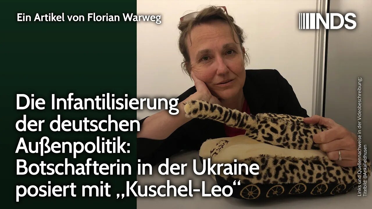 Infantilisierung der deutschen Außenpolitik: Botschafterin in der Ukraine posiert mit „Kuschel-Leo“