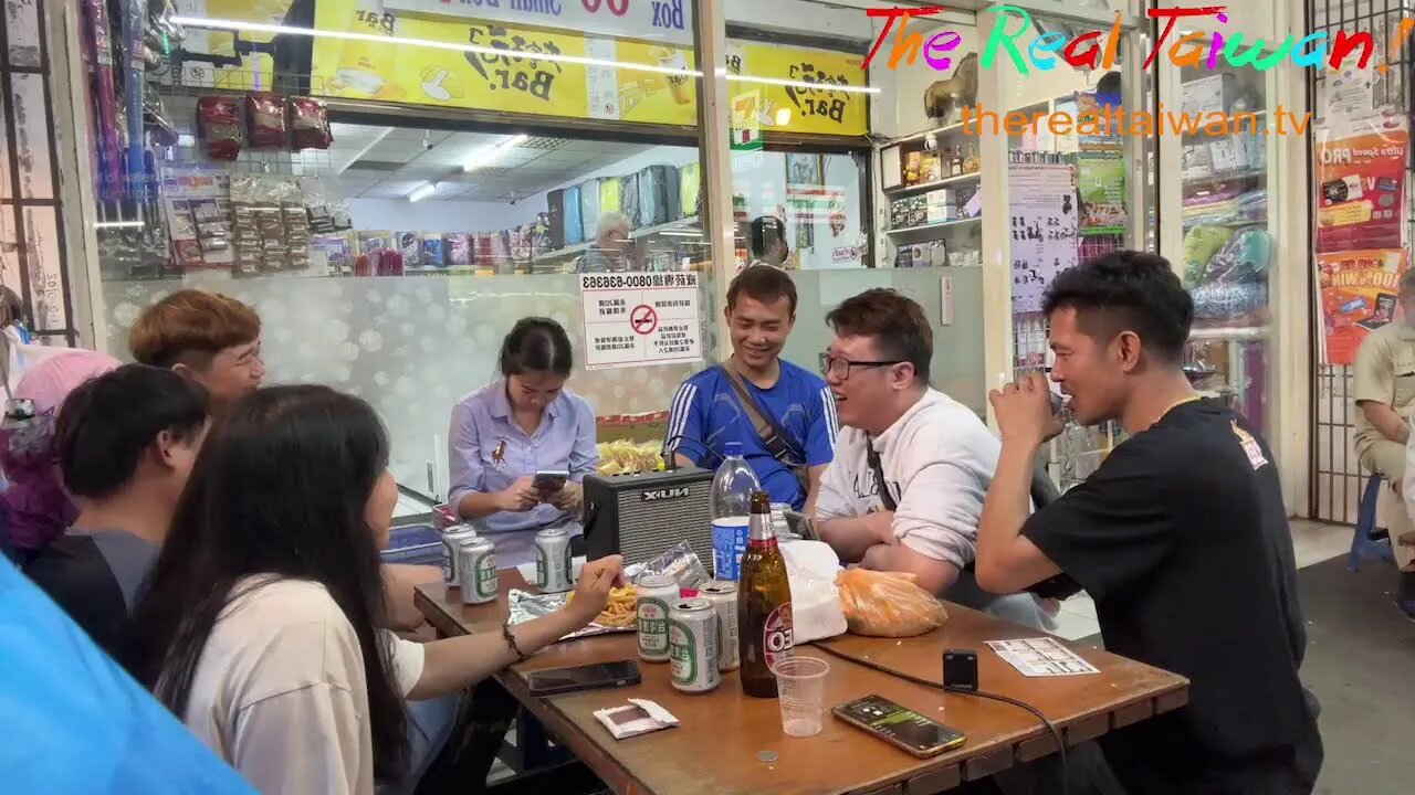 🔴Let’s Find Some Thai Guys To Party With! #taiwanlife