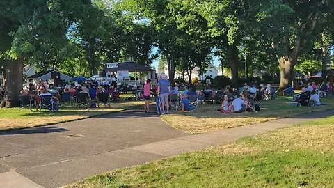 #Music and #fun in the park in small town #Oregon