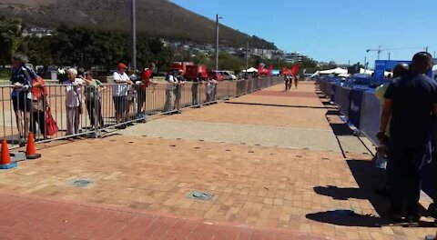SOUTH AFRICA - Cape Town - Discovery World Cup Triathlon (Video) (V2L)