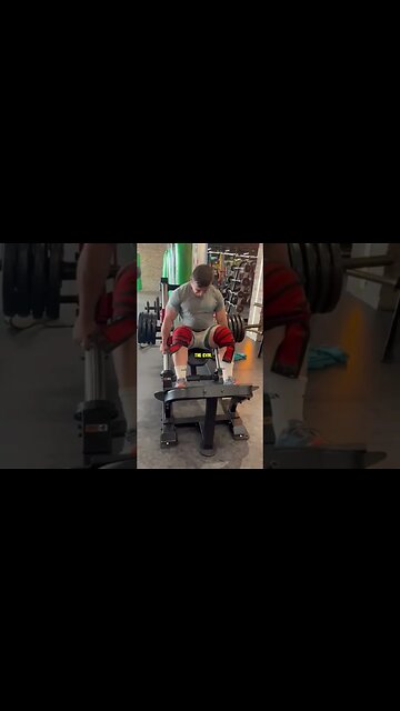 The Gym is King 👑 #fitlifestyle #dailymotivation #shorts