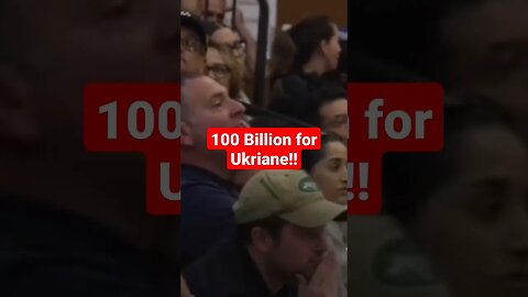 AOC gets heckled and booed at town hall in Queens! #joebiden #aoc 🇺🇸