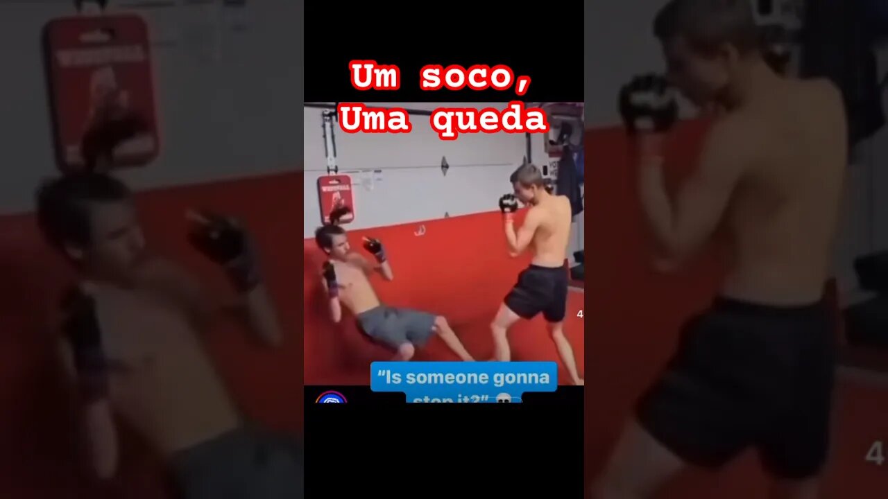 Um soco, uma queda #autodefesa #kravmaga #combate #esporte #luta #mma #ufc #boxing #boxe #sparring