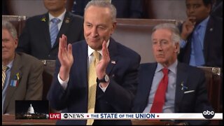 Sen Schumer Awkwardly Claps By Himself