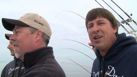 MidWest Outdoors TV Show #1565 - Dumper Dan Lake Michigan Trout and Salmon