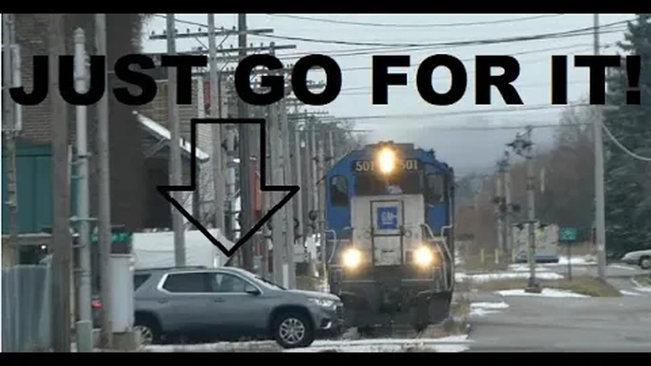 Dropping Gondolas & Heading To Town.. Plus We Got Snow! #trains #trainvideo | Jason Asselin