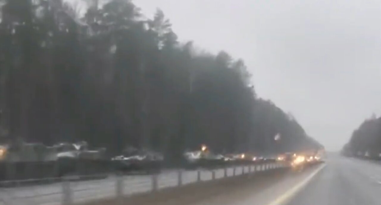 BMD, BMD-2, MT-LB, Russian infantry fighting vehicle on the M10 highway