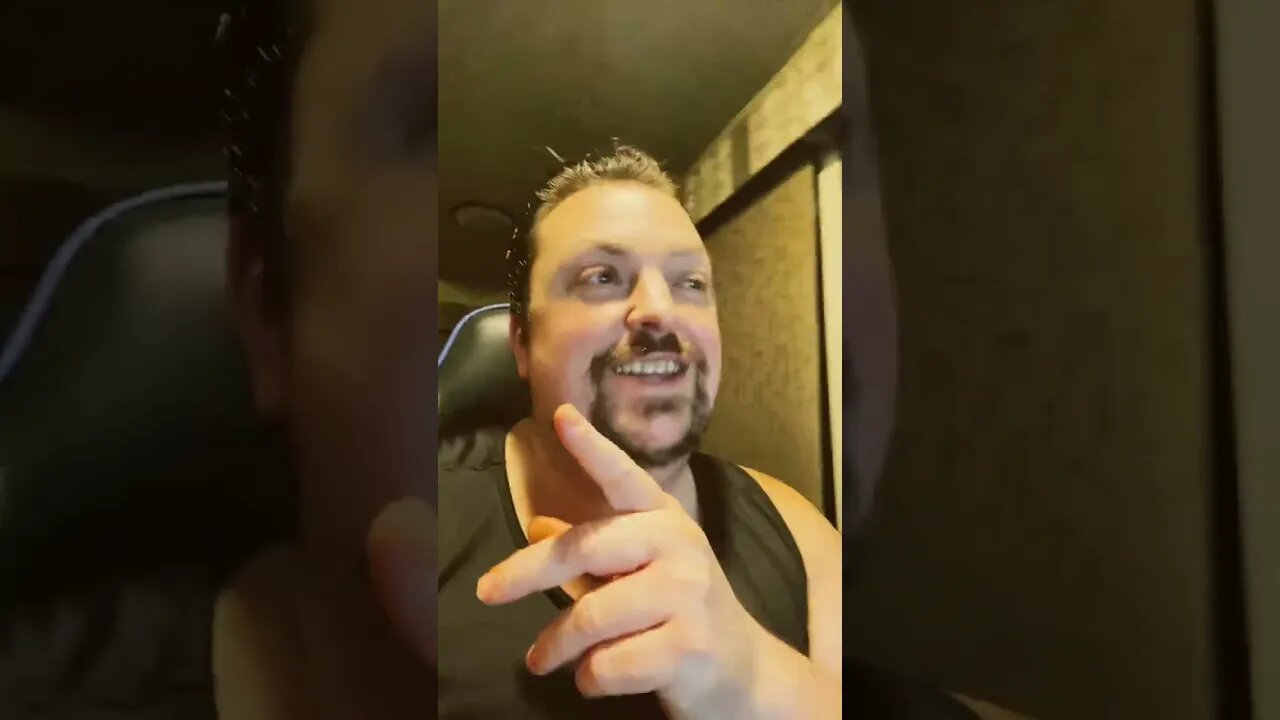 India - Round2Hell / He Wants Charger?