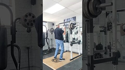 235lbs Military 🪖 press 🪖, 18/19 strength AD&D 1st Edition, Crazy 🤪 old man