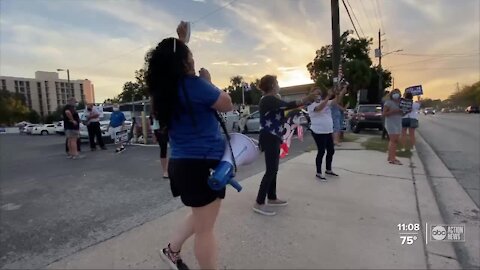 As ballot count stretches into the weekend, groups hold dueling demonstrations in Tampa