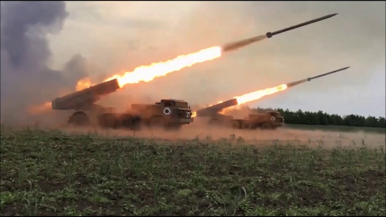 ★★★ Russian MLRS in Action