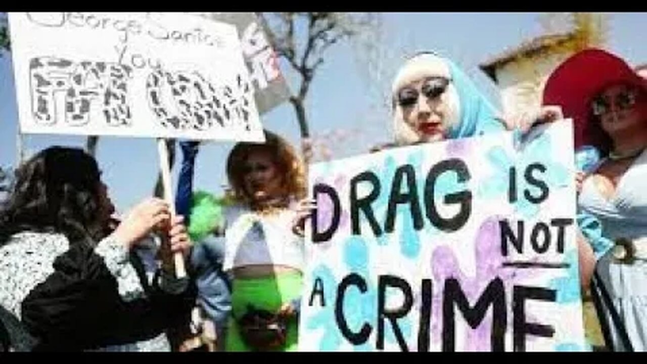 Texas LGBT group cancels drag show after fundraising woes