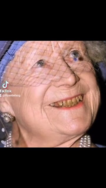 The Reptilian Queen´s...Mother - Elizabeth Angela Marguerite