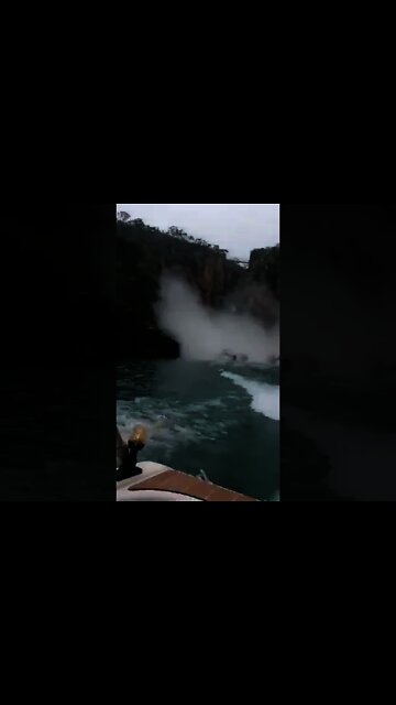 ACCIDENT Kapal pesiar Guest dan Crew di saat melintas di Danau Brasil