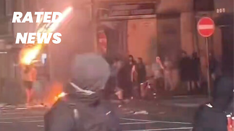 Liverpool Rioters Shoot Fireworks at Police, Officers Charge Back