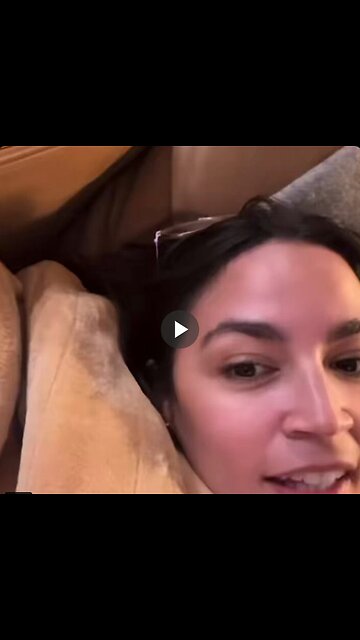 Democrat like AOC are trying so hard to drive a wedge between Elon Musk...