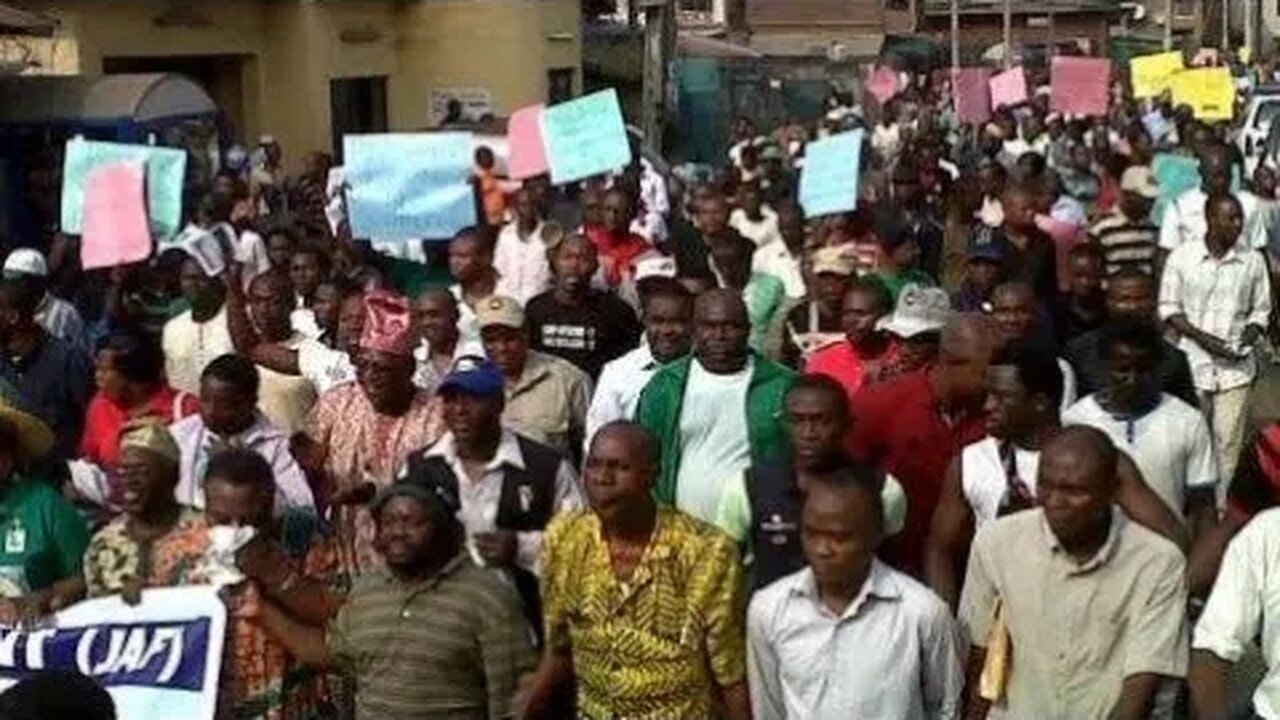 Strike: The Naira Is Gone, Foodstuffs, Economic Activity/Transport Are Also Gone Nigerians Laments