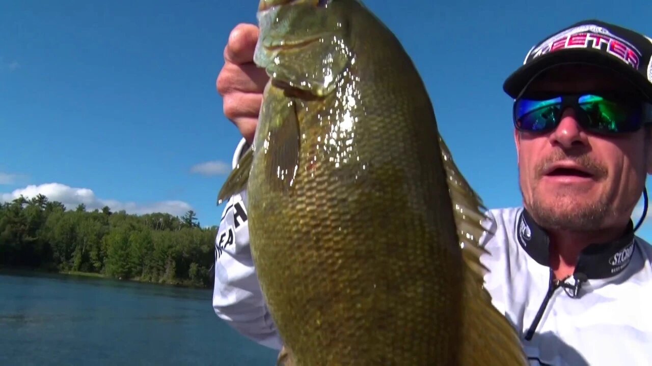 MidWest Outdoors TV Show #1631 - Rainy Lake Bass & Walleye