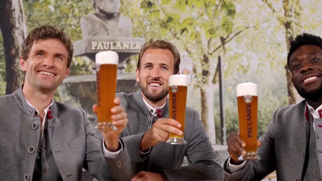 'A little bit tight...' | Harry Kane wears lederhosen and learns to eat Weisswurst the right way