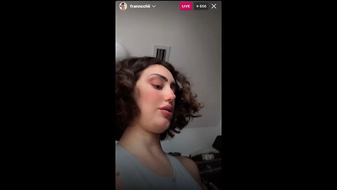 Model live on instagram