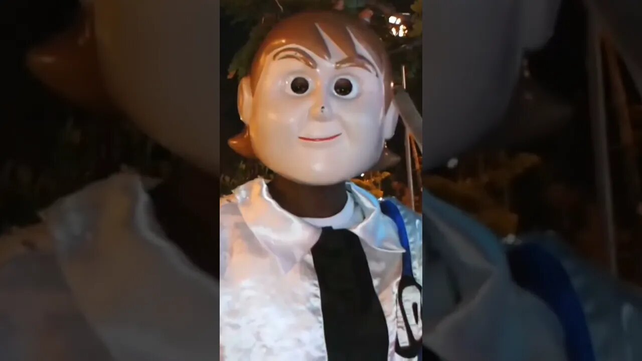 DANÇANDO FOFÃO, O MÁSKARA, BEN10 E PATATI NA CARRETA DA ALEGRIA TREM BALADA, LIKE