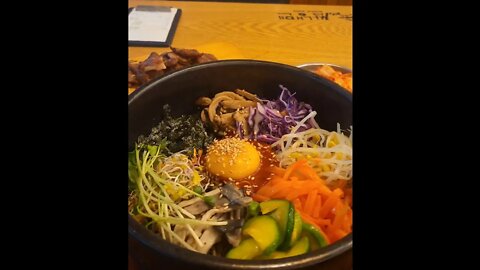 #shorts #cooking #Korea Bibimbob Served in hot stone pot Korean restaurant