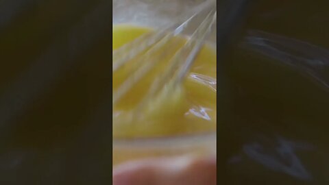 Free Sound Effect - Whisking an Egg