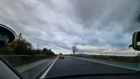 Highlight 1:03:47 – 1:08:47 von LIVE-Stream Driving in Austria Europe 15.11.2023