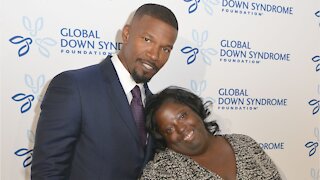 DeOndra Dixon, Jamie Foxx's Younger Sister, Dies At 36