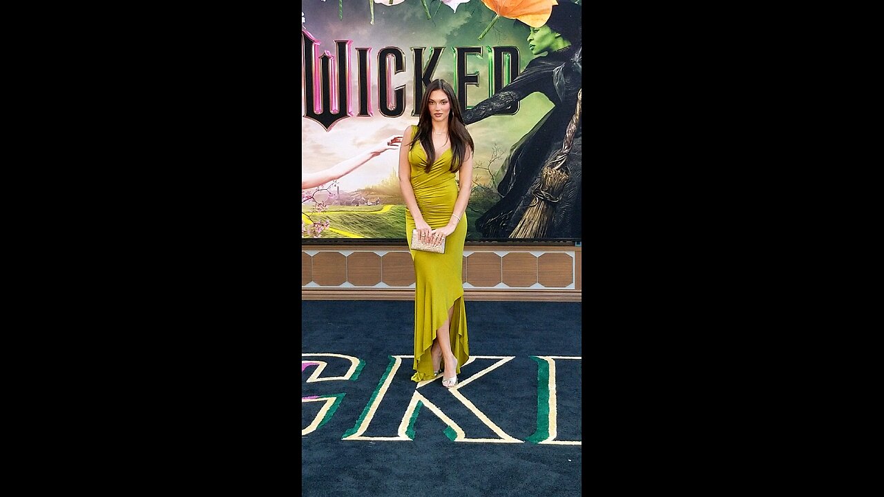 Kensington Tillo - LA premiere of 'Wicked'