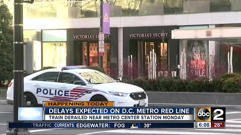 Delays on D.C. Metro Red Line after train derailment