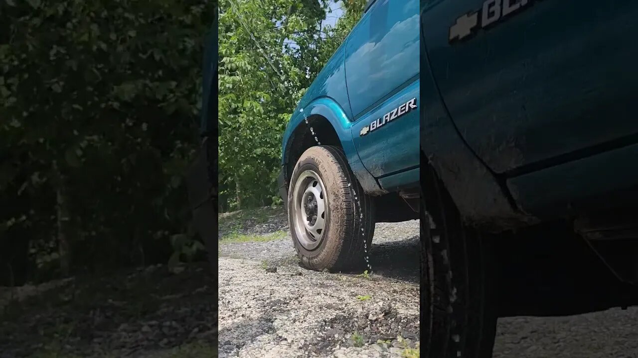 rinsing the #chevrolet #blazer #asmr #water #steel