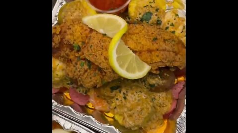 Fried catfish & shrimp boil | @humbledhandz 🍤🦐🐟 #shorts