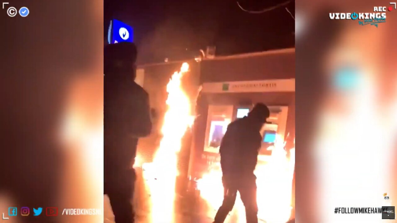 Rioters torch police station in Brussel following the death of 23-year-old Moroccan-Belgian Ibrahim