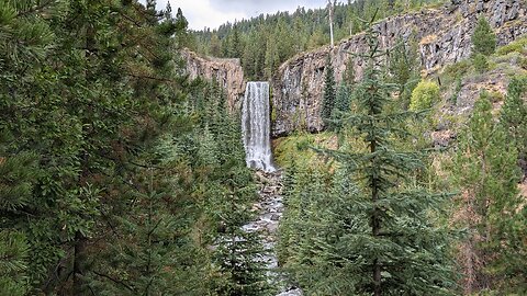 Oregon Tourism: Tumalo Falls Hike