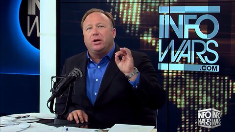 'BREAKING: Michael Moore Admits Trump Is Right' - The Alex Jones Channel - 2016